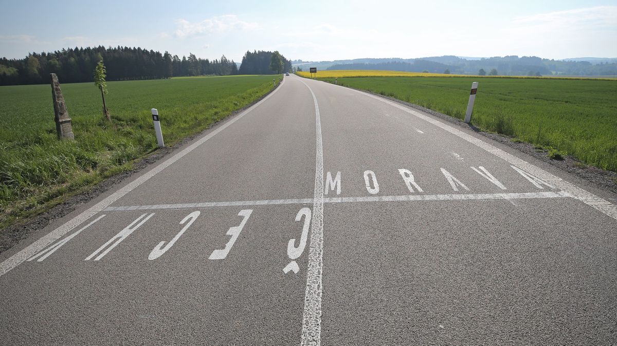 Namalovali hranici Čech a Moravy. Jen přestupek, policejní stíhání zastaveno